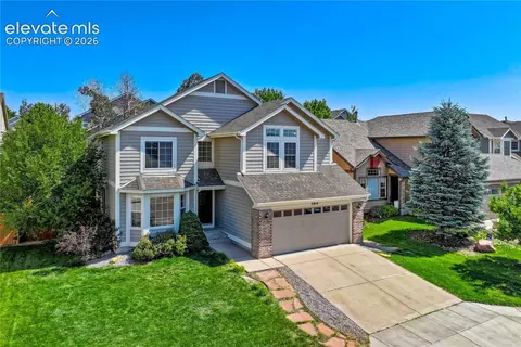 564 Fox Run Cir, Colorado Springs, CO 80921