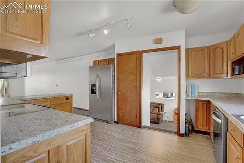 8155 Log Rd, Peyton, CO 80831 photo 9