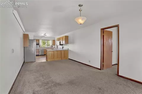 8155 Log Rd, Peyton, CO 80831 photo 13