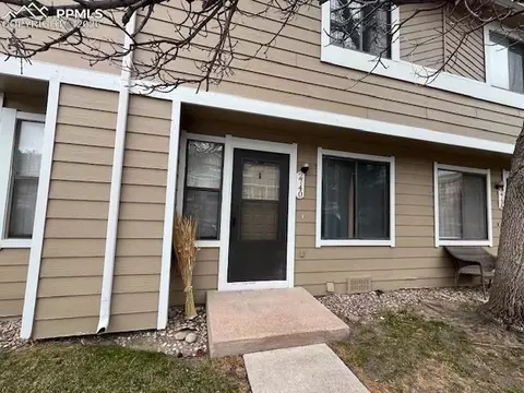 2740 Hearthwood Ln, Colorado Springs, CO 80917