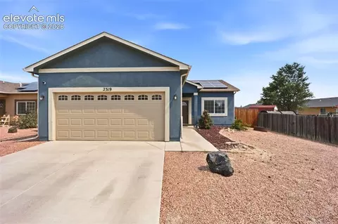 2319 W 18th St, Pueblo, CO 81003