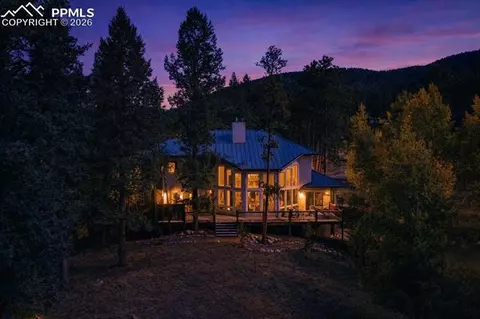 931 Heather Ct, Woodland Park, CO 80863