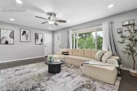 629 Hackberry Dr, Colorado Springs, CO 80911
