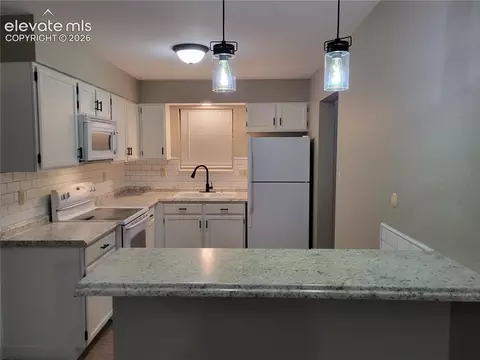 Kitchen - 822 E 12th St, La Junta, CO 81050 photo 3 of 4