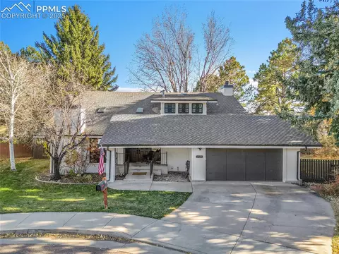 3425 Clubview Ter, Colorado Springs, CO 80906
