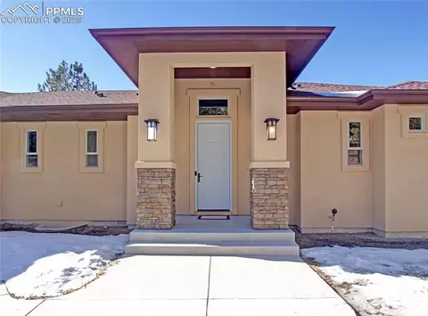 18864 Smokey Pine Rd, Peyton, CO 80831 photo 2