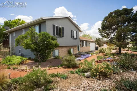 480 E Bahia Dr, Pueblo West, CO 81007