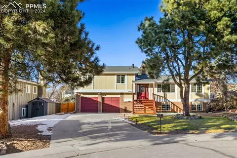 5934 Wolf Creek Pl, Colorado Springs, CO 80918