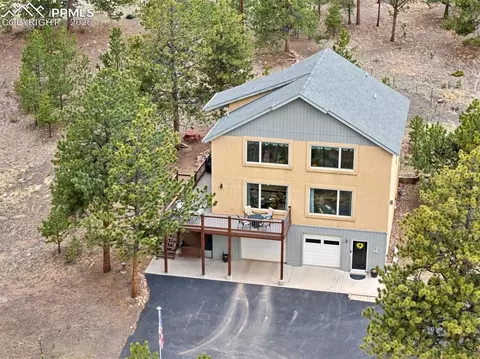 38 Kingston Dr, Florissant, CO 80816