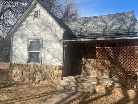 201 E 6th St, Florence, CO 81226