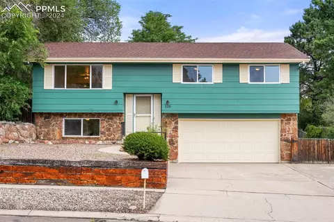 126 Fairmont St, Colorado Springs, CO 80910