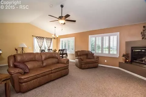 8552 Saddleman Rd, Peyton, CO 80831 photo 3