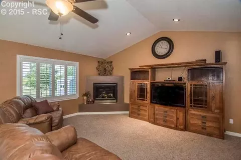 8552 Saddleman Rd, Peyton, CO 80831 photo 2