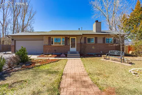 2937 Banjo Dr, Colorado Springs, CO 80918