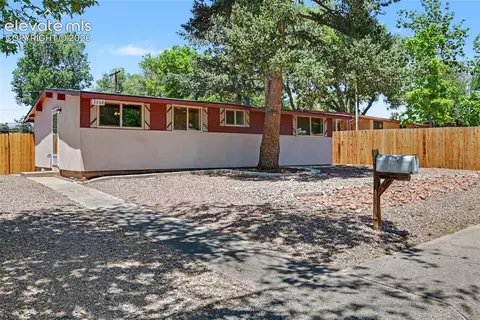 3308 Pennsylvania Ave, Colorado Springs, CO 80907