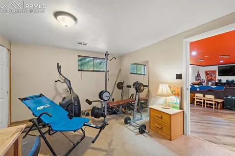 615 Bridger Ln, Colorado Springs, CO 80909