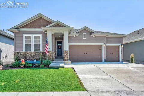 6818 Enclave Vista Loop, Colorado Springs, CO 80924