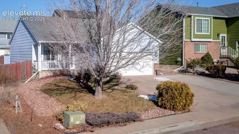 6740 Crazy Horse Dr, Colorado Springs, CO 80915