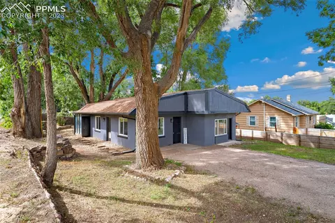 1944 Mount Washington Ave, Colorado Springs, CO 80906