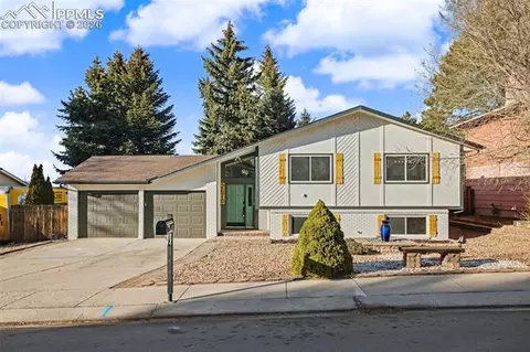 2670 Roundtop Dr, Colorado Springs, CO 80918