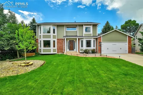 35 Lowick Dr, Colorado Springs, CO 80906