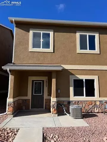 1849 Sandtoft Hts, Colorado Springs, CO 80951