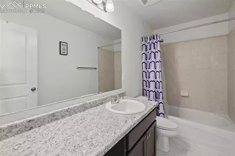 Bath - 8151 Berwyn Loop, Peyton, CO 80831 photo 4 of 4