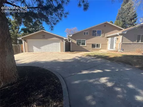 3706 N Chestnut St, Colorado Springs, CO 80907