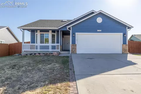 7515 Farmcrest Rd, Colorado Springs, CO 80925