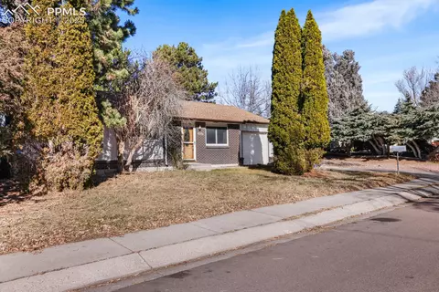 4202 Goldenrod Dr, Colorado Springs, CO 80918