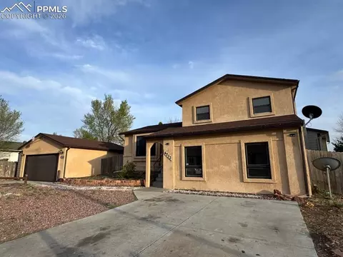 4233 Moonbeam Dr, Colorado Springs, CO 80916