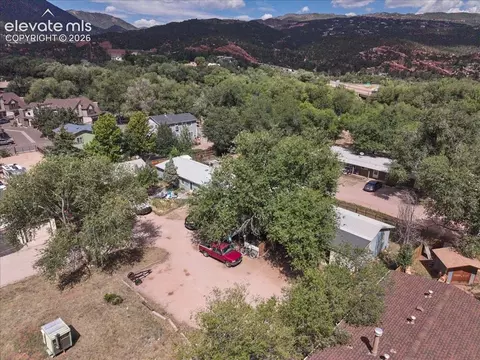 109 Crystal Park Rd, Manitou Springs, CO 80829
