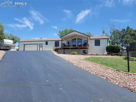 10745 Falling Star Rd, Fountain, CO 80817