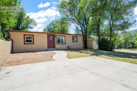 727 E Rio Grande St, Colorado Springs, CO 80903