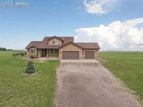 2115 Terri Lee Dr, Peyton, CO 80831 photo 2