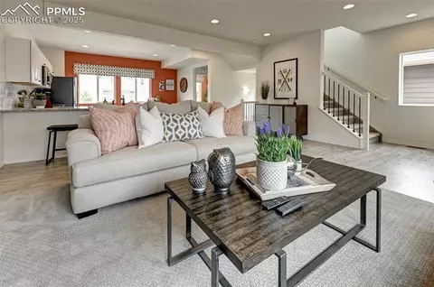 7348 Cornice Pt, Colorado Springs, CO 80923