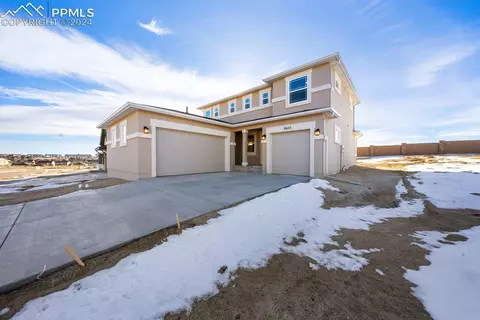 8622 Noreen Falls Dr, Colorado Springs, CO 80924