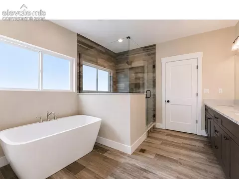 Bath - 7776 Truchas Trl, Peyton, CO 80831 photo 2 of 5