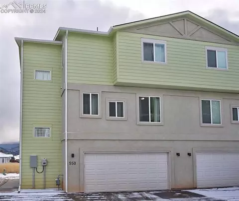 550 E Grace Ave, Woodland Park, CO 80863