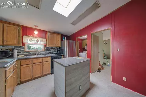Kitchen - 17455 Max Rd, Peyton, CO 80831 photo 3 of 7