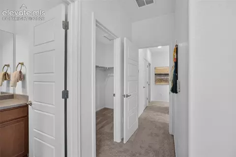 Entry Way - 5332 Spalding Pl, Longmont, CO 80504 photo 4 of 4