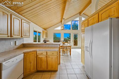 2227 Blue Mesa Dr, Divide, CO 80814 photo 24