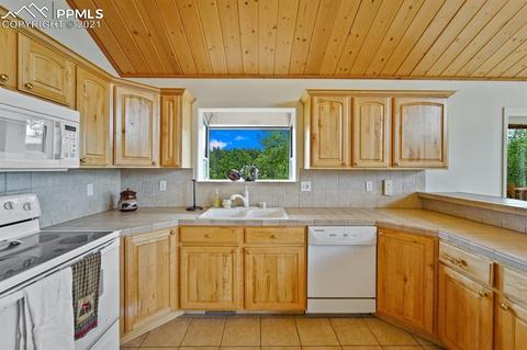 2227 Blue Mesa Dr, Divide, CO 80814 photo 23