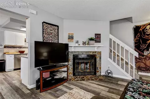 4392 Hawks Lookout Ln, Colorado Springs, CO 80916