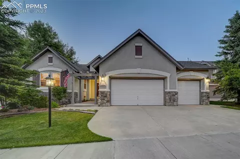 3304 Sugar Pine Way, Colorado Springs, CO 80920