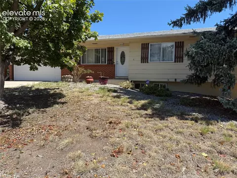 1221 Hathaway Dr, Colorado Springs, CO 80915