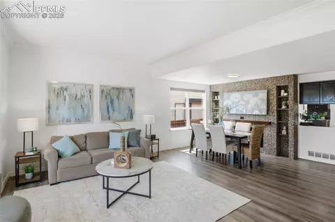 10398 Mount Evans Dr, Peyton, CO 80831 photo 5