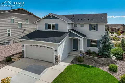 9613 Surrey Run Dr, Colorado Springs, CO 80924