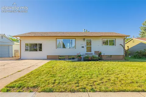 2636 E San Miguel St, Colorado Springs, CO 80909