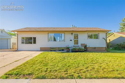 2636 E San Miguel St, Colorado Springs, CO 80909